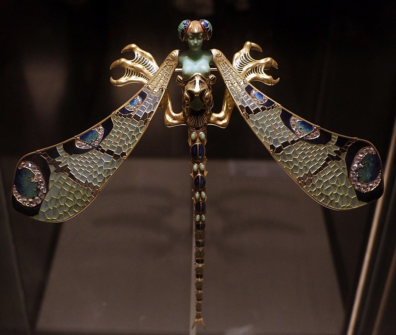 photographie de Libélula, un bijou imaginé par René Lalique