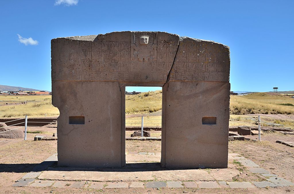 photo de monolithique à Tiahuanaco